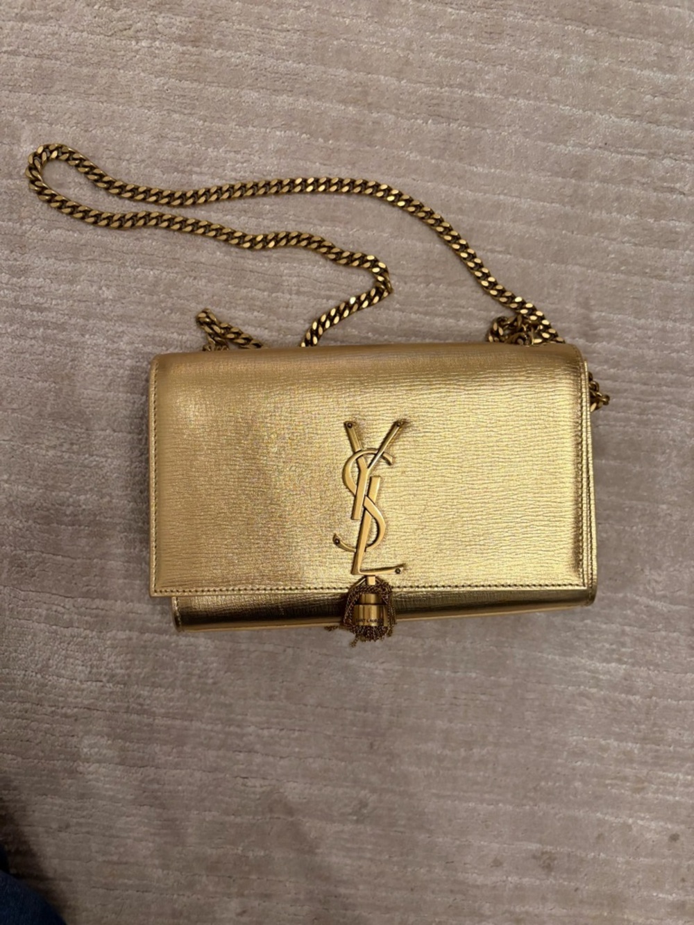 Saint Laurent Kate Tassel Chain Clutch – Metallic Gold